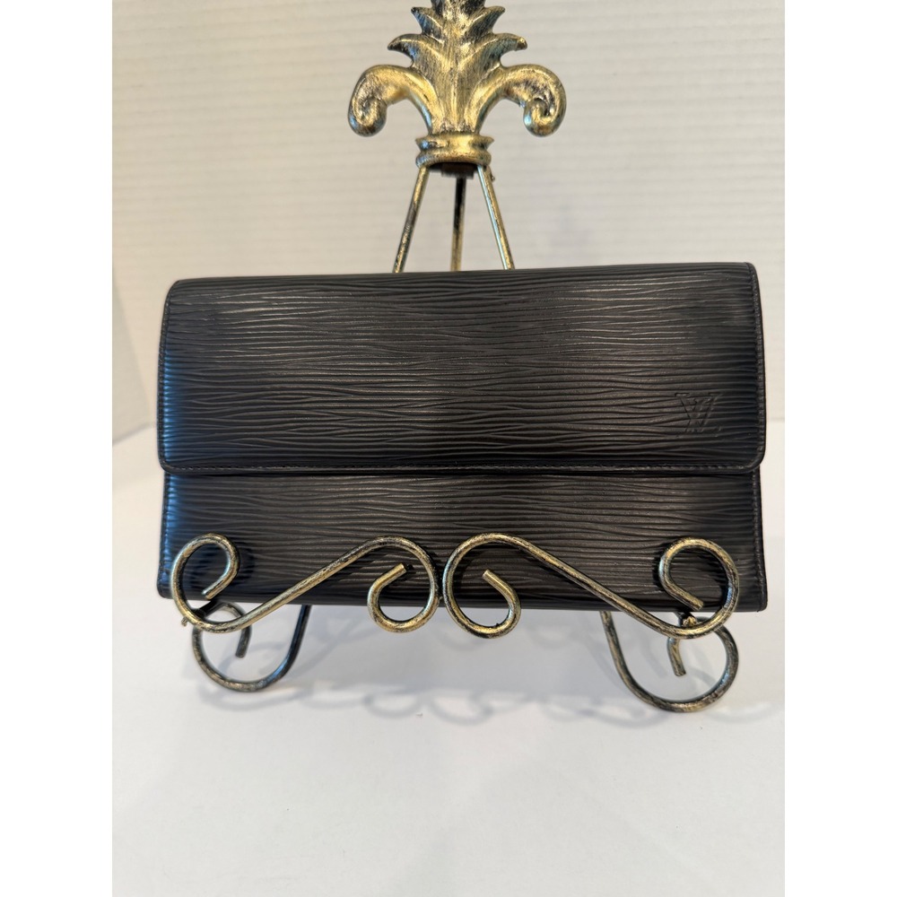 Louis Vuitton Sarah Noir Black Epi Leather Long Flap Wallet